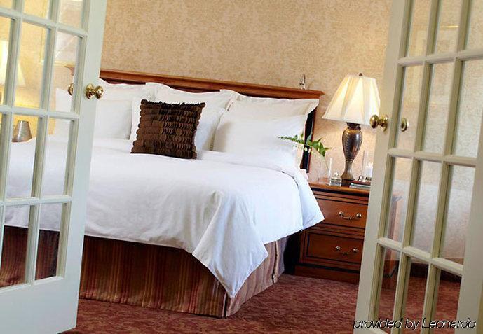 The Del Monte Lodge Renaissance Rochester Hotel & Spa Camera foto